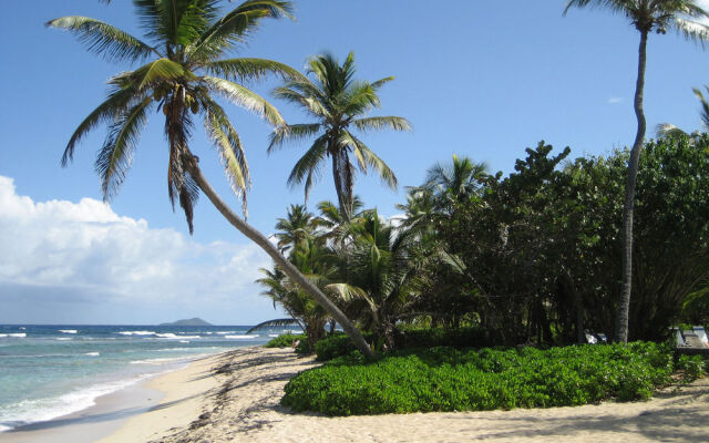 The Palms at Pelican Cove