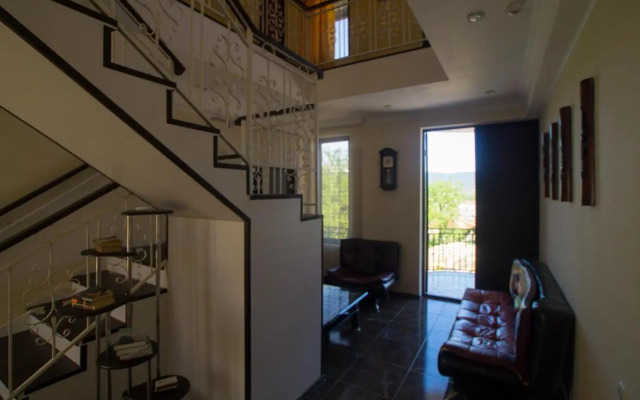 Guest house Na Avaliani