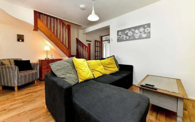 Host Stay Oxford Street House