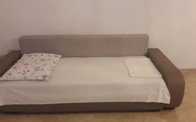 Mare - With Parking - A1