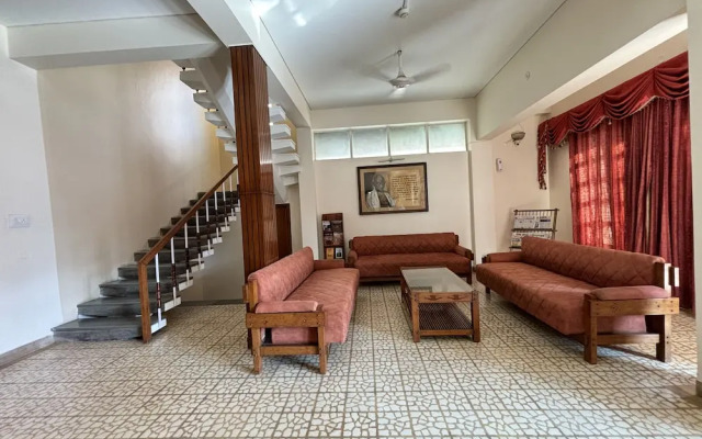 Hotel Pradeep
