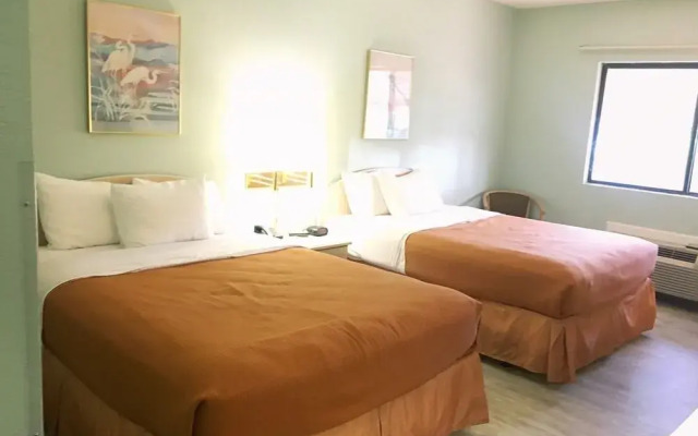 Admiral's Inn on Tybee Island