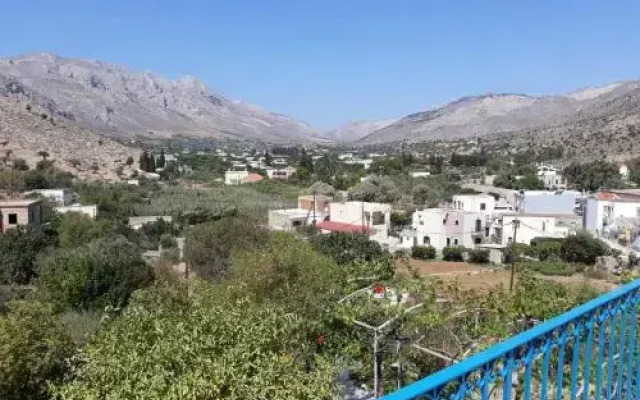 Pension Manolis