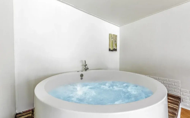 Gapyeong Clubviva Spa Pension