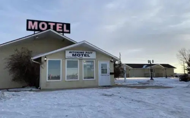 Hitching Post Motel