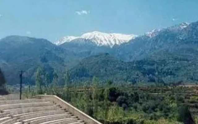 Отель Pyrgos Of Mystra