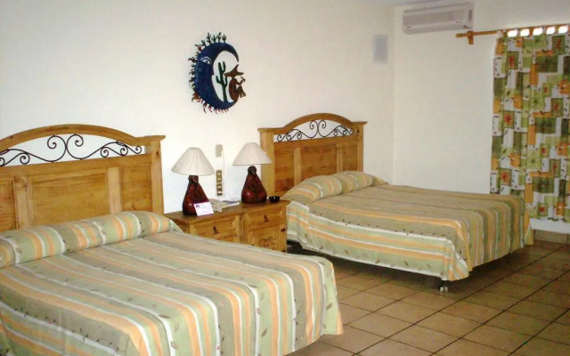 Hotel Hacienda Bugambilias La Paz & Centro de Convenciones