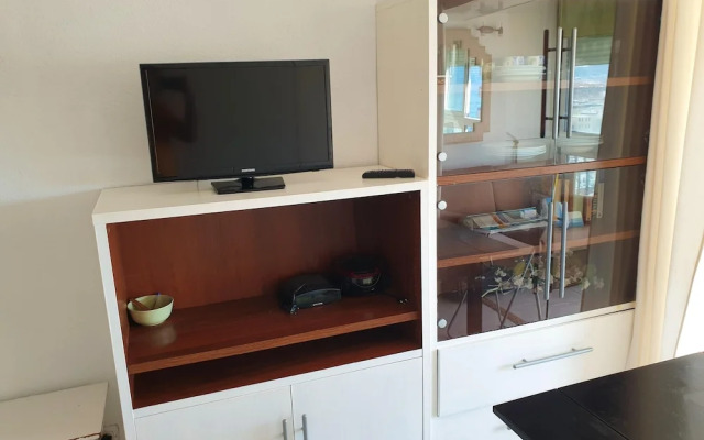 Studio in Fuengirola with wonderful sea view shared pool terrace