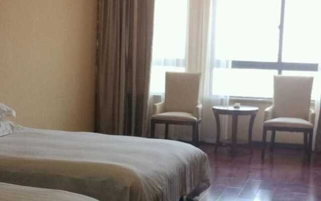 Quanrui Business Hotel