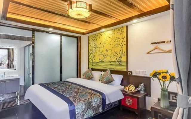 A Natural Inn - Lijiang