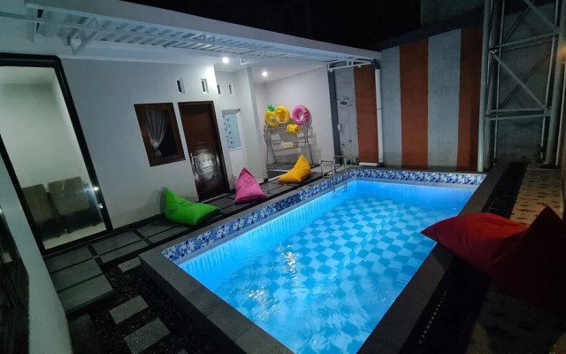Oemah Wisata RinginSari