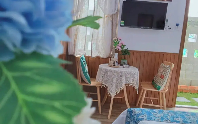 Sea-breeze homestay