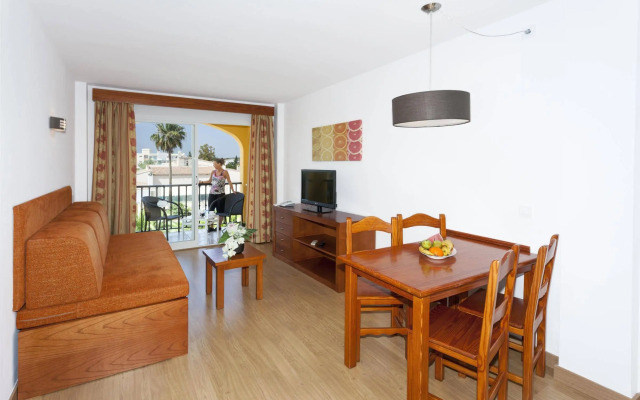 Club Simo Aparthotel