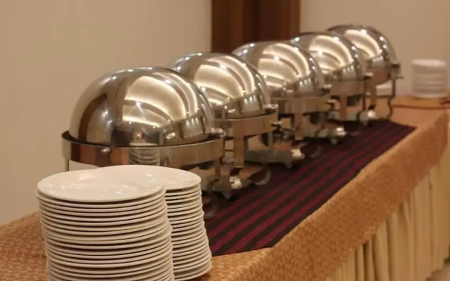 Embassy Inn Hotel Karachi
