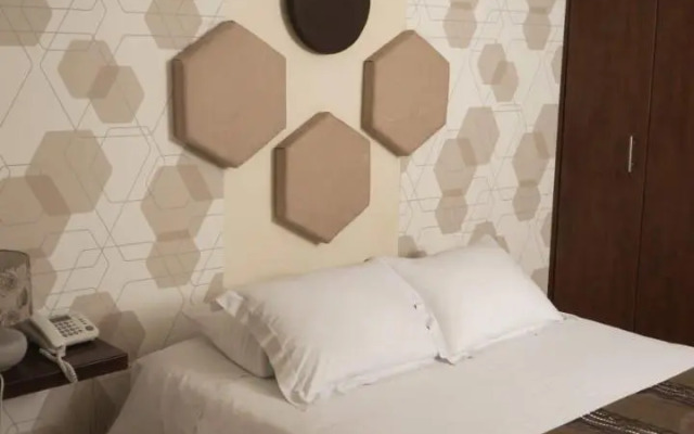 Hotel Ficoa  Real Suites