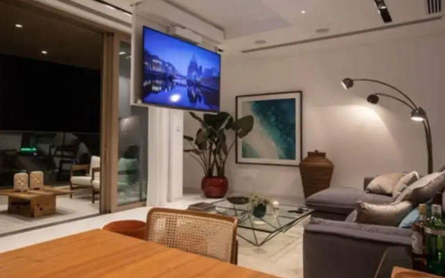 A Spectacular Suite Apartment on a new High Rise