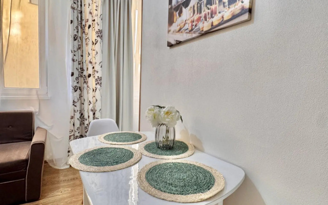 Apartments on Stanislavsky street 8