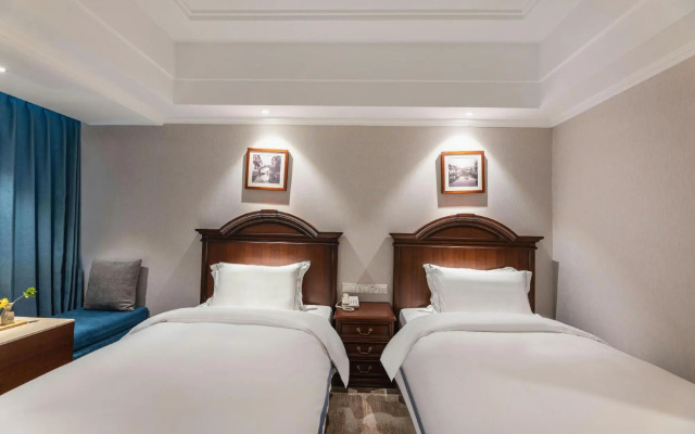 Scholars Hotel