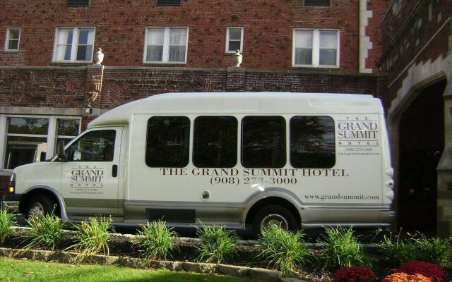 The Grand Summit Hotel