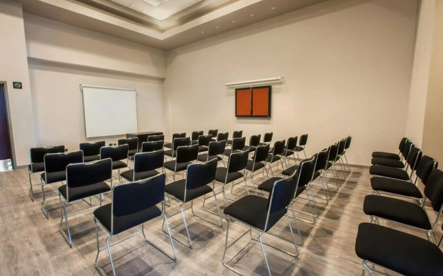 City Express Plus by Marriott Ensenada