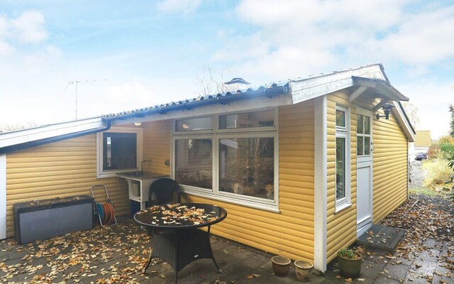 6 Person Holiday Home in Haarby