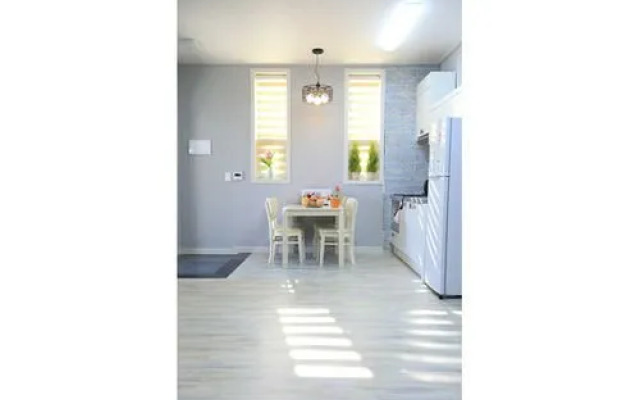 Buan Mohang Crystal Pension