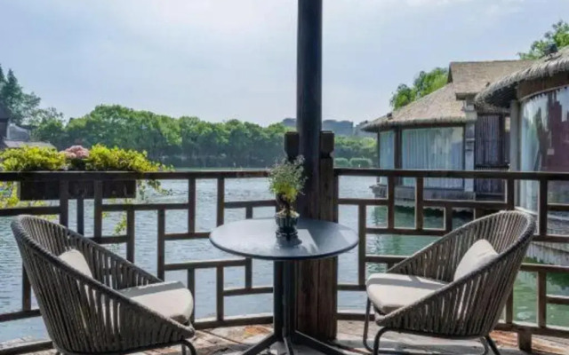 Dockside Boutique Hotel