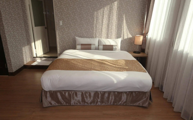 True Friend Hotel