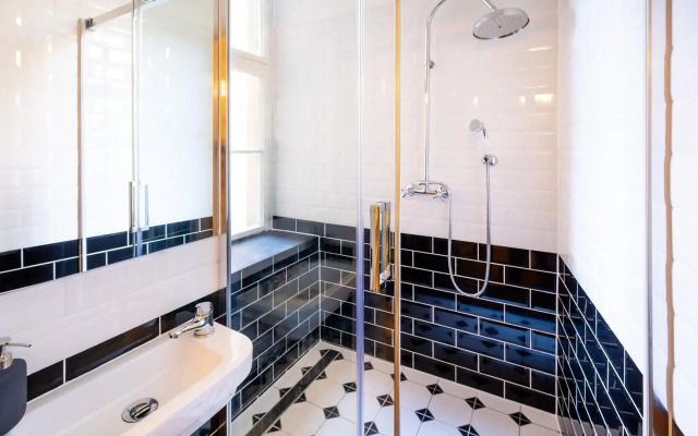 Luxurious Kafka family apt in Old Town