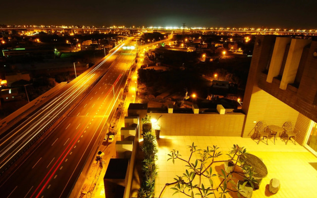 Federal Highway 2 Hotel