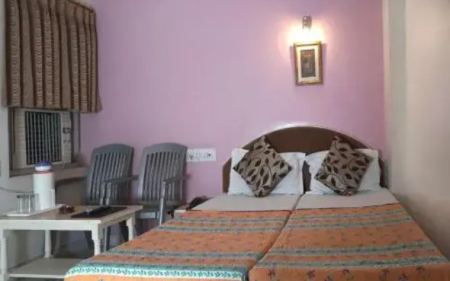 Hotel Laxmi Palace