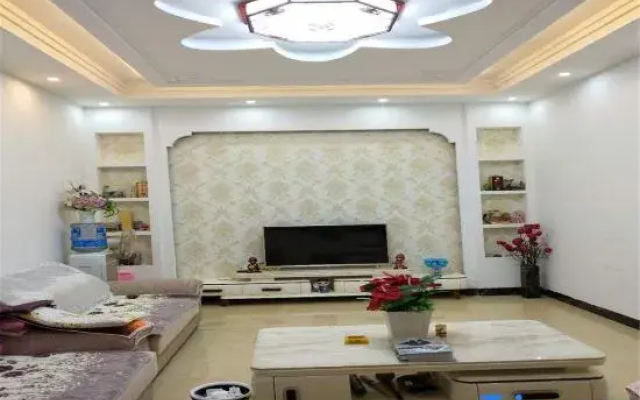 Luoping Shiyun Apartment