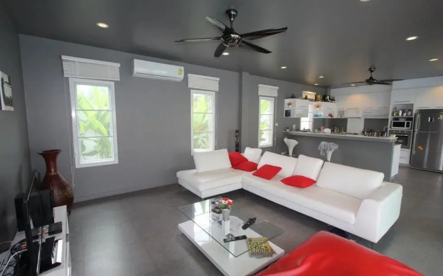 Pearl villa