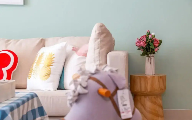 Locals Boutique Apartment Jiuzhou Port.1