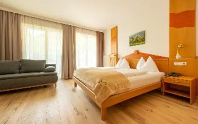 Postgasthof Thaller Apfelland