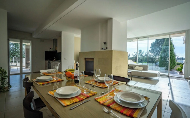 Villa Torricella Pool and Sunny Garden