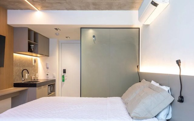 Setai Yacht By Day by Day