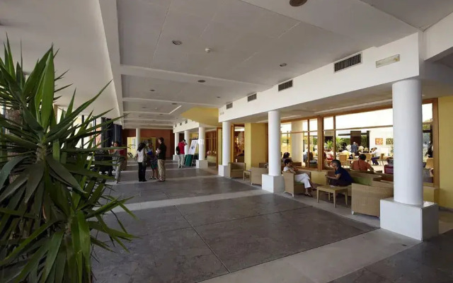 Hotel & Villaggio Torre Normanna