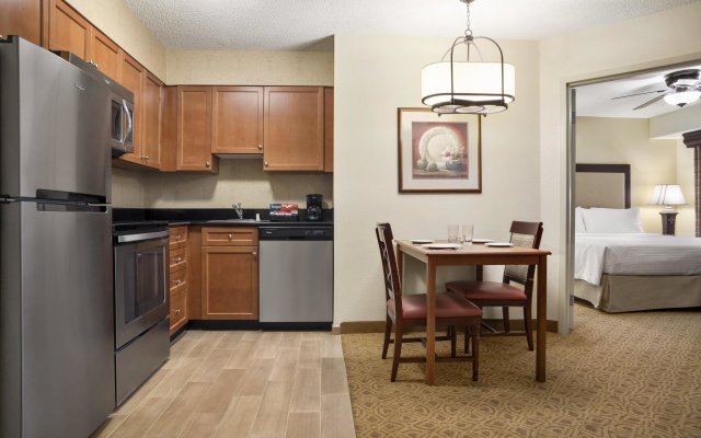 Homewood Suites Dallas/Park Central