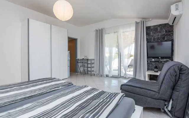 Apartments Bojana