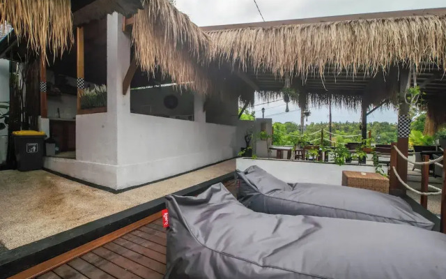 Simpang Inn Hostel