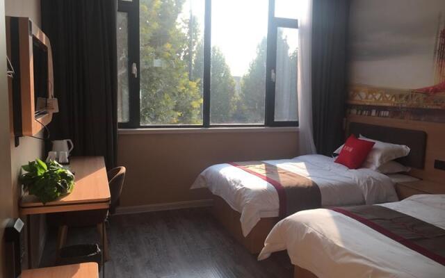 Thank Inn Plus Hotel Shandong Zaozhuang Taierzhuang Ancient City East Gate