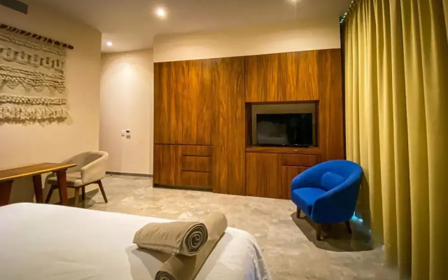 Luxurious and Modern Studio With Infinity Pool View