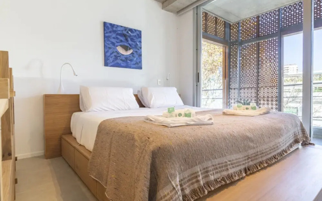 Floralis Suites by Be Local