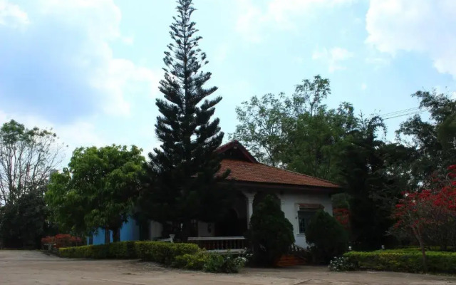 Theo Khame Hotel