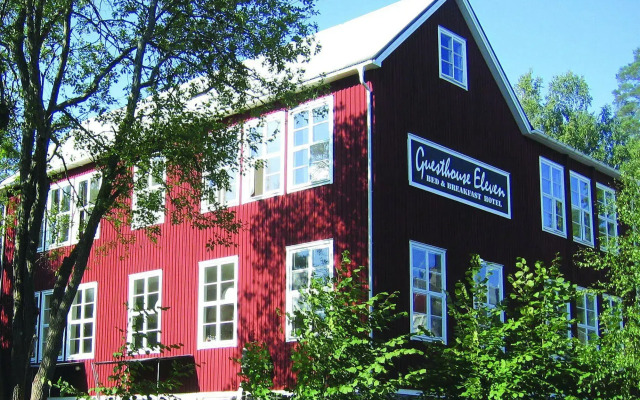 Guesthouse Eleven Hotel