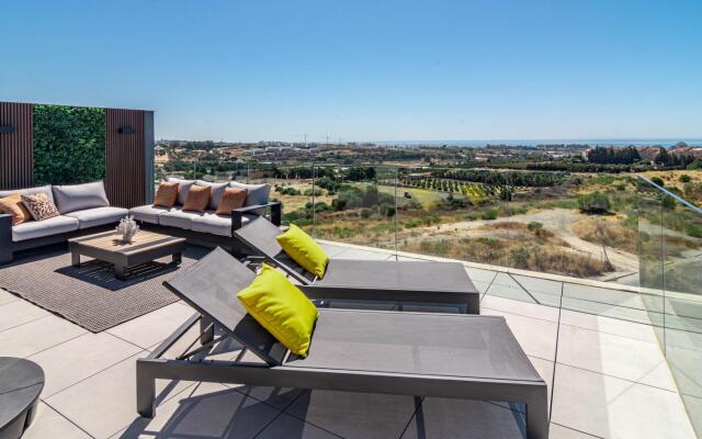 Oasis325- Top class penthouse with stunning views