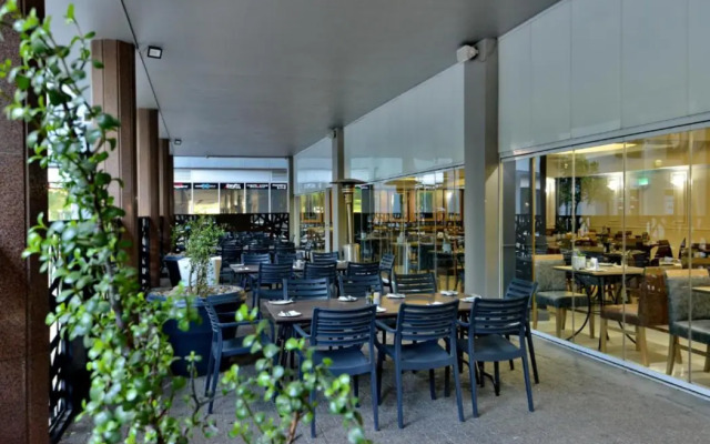 Capetonian Hotel