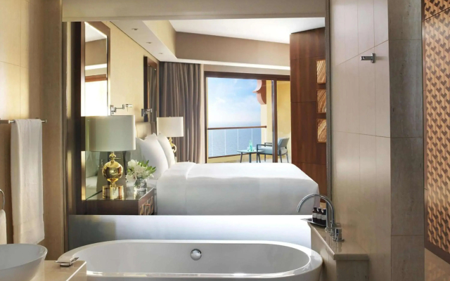 Blue Sea Hotel