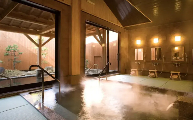 Ryokusuitei